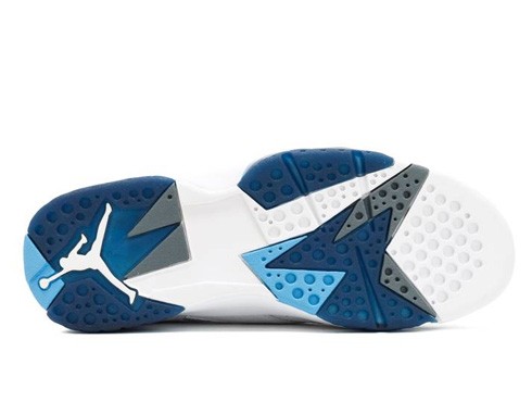 AIR JORDAN 7 RETRO